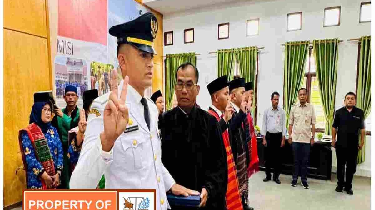 Hemat Aleksi Sitanggang Resmi Dilantik Sebagai Camat Pakkat