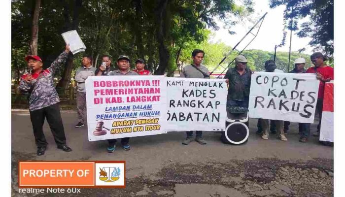 Aksi Jilid II Kembali Guncang Kantor Bupati Langkat, Kades Karang Rejo Mangkir dari Mediasi, Warga: “Pilih Kepala Desa atau Ketua TKBM!”