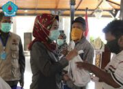 Di tengah Pandemi Covid 19 Bupati Brebes tetap semangat bagikan Sembako