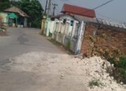 Akibat proyek perumahan Jalan Desa Rusak Parah