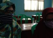 Sekolah swasta di bekasi  Rawalumbu melakukan Pungutan!!!