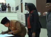 Ada Kejanggalan? DPRD Karawang Sahkan 4 Raperda