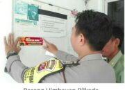 Menjelang Pilkada Serentak, Polsek Kotabaru Pasang Stiker Himbauan Pilkada Damai