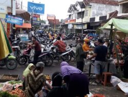 Pasar Banjarharjo indahkan PSBB