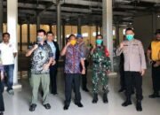 Petugas Gabungan Tutup Sejumlah Pertokoan dan Kuliner Jelang Malam Pergantian Tahun