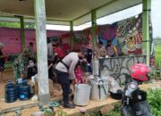 Brimob Polda Metro Jaya gelar dapur umum bagi warga terdampak banjir