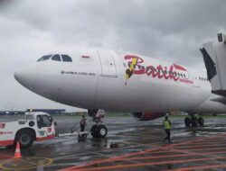 Mengalami Kendala Pada Roda Depan, Pesawat Batik Air Mendarat Darurat di Jambi