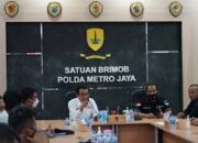 PELATIHAN JURNALISTIK ANGGOTA SATBRIMOB POLDA METRO JAYA GANDENG SMSI BEKASI RAYA