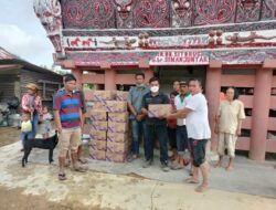 Bantu Korban Banjir Bandang Toba, PT TPL Dirikan Dapur Umum dan Pembersihan Lumpur