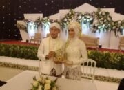 Plt Bupati Bekasi H Akhmad Marjuki Saksikan Pernikahan Putra Sekjen Forum  Latar Indonesia