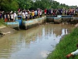 Petani Asal Larangan Brebes Diduga Hanyut di Saluran Air