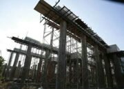 AMBRUKNYA PEMASANGAN GIRDER TOL CIBITUNG-CILINCING SEKSI 2 AWAK MEDIA DILARANG MELIPUT DAN AMBIL GAMBAR