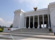 KPA ATAS RATAS TENTANG PENYELESAIAN MASALAH PERTANAHAN