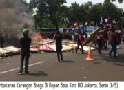 Wah.. Karangan Bunga Ahok Dibakar, Masyarakat Prihatin