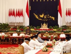 Pasca Pemilu Walau Beda Politik, Ketua MPR Bersama Presiden Saling Kunjung Buka Puasa Bersama