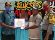 Pembagian BLT tahap I desa Punden Rejo Tanjung Morawa  terlaksana Baik dan Aman