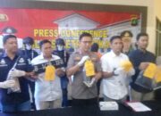 Polres Metro Bekasi Ringkus Pencuri Roda Mobil Di Parkiran