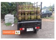 Diduga pangkalan gas ilegal LPG mendistribusikan gas ke pengoplos di Cileungsi Bogor.