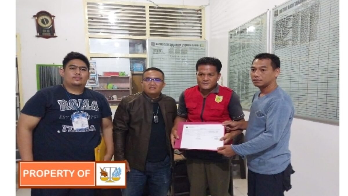 Tersangka Tindak Pidana Korupsi Dana BUMDes Snapu Jaya Batin Jambi, Di Tangkap Tim TABUR Kejaksaan Agung