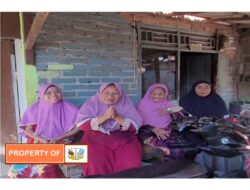 Warga Desa Sukadanau Penerima Bantuan MCK Berterima Kasih  Kepada Pemerintah