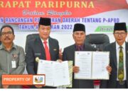 Oloan Paniaran Nababan Hadiri Rapat Paripurna Kesepakatan Bersama P-APBD  T.A. 2022