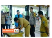 Bupati M.fadhil lantik DPD KNPI Diserambi Rumah Dinas