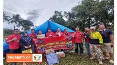 Pemuda Batak Bersatu Turun Langsung Berikan Bantuan Sosial Kepada Warga Yg Terdampak Gempa Cianjur