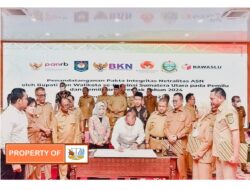 Pemkab Humbahas Hadiri Acara Penandatanganan Pakta Integritas Netralitas ASN di Medan