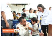 Serahkan Puluhan Ribu Kotak Susu Bupati Pakpak Bharat Tekan Angka Stunting