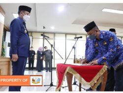 Pj Bupati Dani Ramdan Lantik Empat Pejabat Fungsional Dokter dan Bidan RSUD