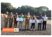 Plt. Wali Kota Bekasi Serahkan Secara Simbolis Alat Rekam Cetak Adminduk Tahap 2 Dan Lomba Teknologi Tepat Guna