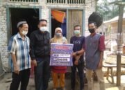 Antisipasi Penyebaran Covid-19, Pemdes Peninjauan Salurkan BLT-DD Tahap 6 dan 7 Secara Door To Door