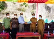 Desa lumban Gurning mendapat bantuan bangunan Drainase 1.100 Meter dari PT.TPL