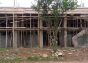 Proyek Milyar,  ADA BANGUNAN DEKAT RUMAH BUPATI MANGKRAK?