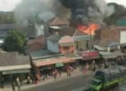 Si Jago Merah lalap Pasar Jatisari Kab. Karawang