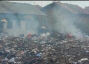 Sampah Menggunung, Warga Kampung Pilar ; Pemda Bekasi Jangan Menutup Mata.