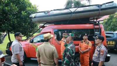 Wali Kota Lubuk Linggau H SN Prana Putra Sohe Hadiri Gelar Pasukan Penanggulangan Bencana Di Mapolres Lubuk Linggau.