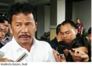 Wah.. Walikota Tidak Memperbolehkan Jajarannya Beri Komentar Kepada Wartawan