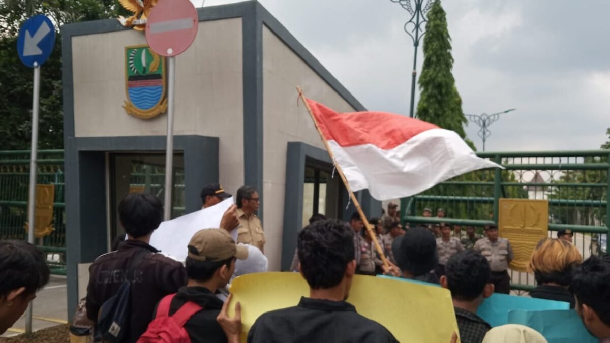 Pergerakan Anak Muda dan Warga Bekasi (Pandawa)