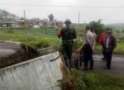 Jembatan di Jalan Poros Igirklanceng Sirampog Brebes Ambrol