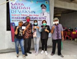 Lurah Dan Masyarakat Lakukan Vaksinasi Tahap 2 Di Desa Jejalen Jaya