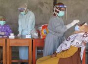 Ratusan Santri dan Tenaga Pengajar Ponpes Darul Hijrah Sungai Rengas Lakukan Rapid Test Antigen