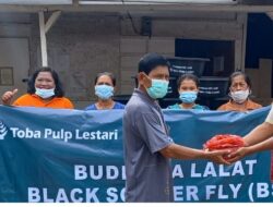 Bantuan Tambahan dari PT. TPL  pengadaan alat pengembangan larva dari lalat BSF (Magot) untuk Pakan Ternak