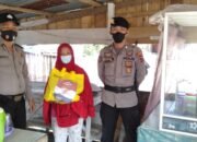 Penerapan PPKM Mikro, Mapolsek Maro Sebo Ulu Membagikan Paket Sembako Kepada Pedagang