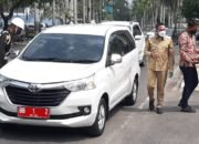 Temui Presiden Jokowi, Bupati Pakpak Bharat Pakai Mobil Dinas Jenis Toyota Avanza