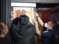 Satpol PP Kabupaten Bekasi Kembali Segel Tempat Hiburan Malam