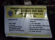Usai Disorot Media, Papan Informasi Proyek Pagar Sawah Desa Kembang Seri Baru Terpasang