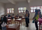 Sat Lantas Polres Humbahas Sosialisasi Ops Zebra Toba-2021 Di SMA N 1 Lintong Nihuta