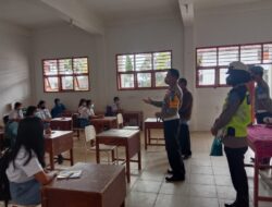 Sat Lantas Polres Humbahas Sosialisasi Ops Zebra Toba-2021 Di SMA N 1 Lintong Nihuta