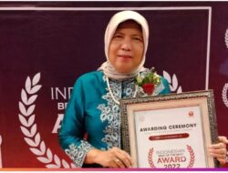 Ucapan Selamat & Sukses Kepada Ibu Dra. Supriatin Kepala Sekolah SMAN 15 Kota Bekasi